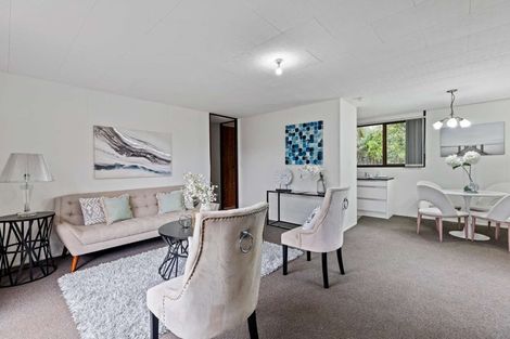 Photo of property in 2/16 Sarajevo Place, Massey, Auckland, 0614