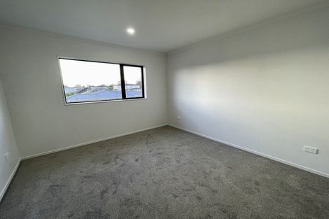 Photo of property in 65c Manuroa Road, Takanini, 2112
