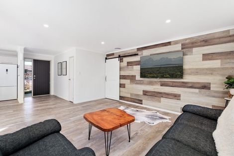 Photo of property in 3 Horokaka Place, Papamoa Beach, Papamoa, 3118