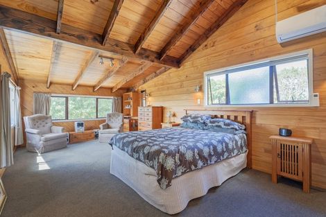 Photo of property in 2 Summer Lane, Tairua, 3508