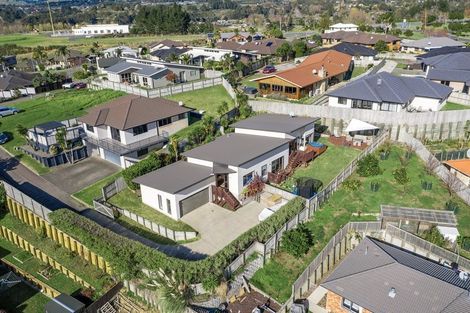 Photo of property in 6 Renner Place, Pyes Pa, Tauranga, 3112