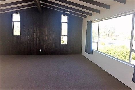 Photo of property in 42 Fern Drive, Halswell, Christchurch, 8025