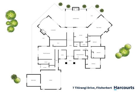 Photo of property in 7 Titirangi Drive, Fitzherbert, Palmerston North, 4471
