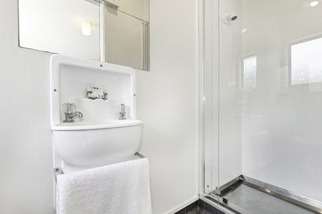 Photo of property in 47 Durham Drive, Havelock North, 4130