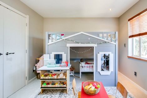 Photo of property in 11 Park Lane, Greenmeadows, Napier, 4112