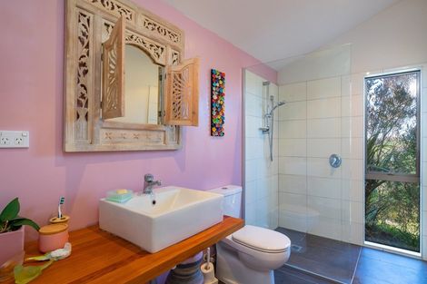 Photo of property in 241d Heatley Road, Whakapirau, Maungaturoto, 0583