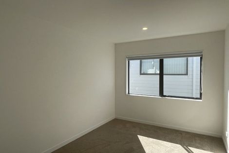 Photo of property in 59b Cedar Heights Avenue, Massey, Auckland, 0614