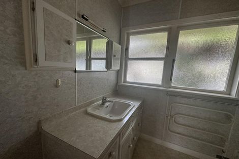 Photo of property in 39 Fraser Crescent, Elderslea, Upper Hutt, 5018