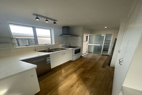 Photo of property in 215 Parklands Avenue, Bell Block, New Plymouth, 4312