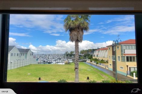 Photo of property in 25 Rue D' Amarres, Gulf Harbour, Whangaparaoa, 0930