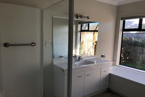 Photo of property in 13 Brendan Drive, Te Horo Beach, Otaki, 5581