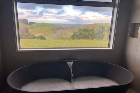 Photo of property in 1798 Waimarama Road, Waimarama, Havelock North, 4294