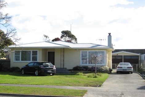 Photo of property in 92 Clarence Cox Crescent, Pirimai, Napier, 4112