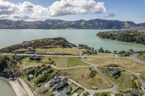 Photo of property in 25 Te Wharau Lane, Charteris Bay, Lyttelton, 8971