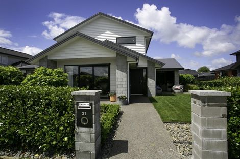 Photo of property in 31 Rose Leigh Drive, Cambridge, 3434