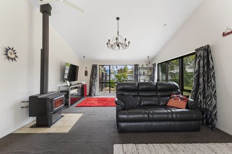 Photo of property in 9 Ludlow Place, Parklands, Christchurch, 8083