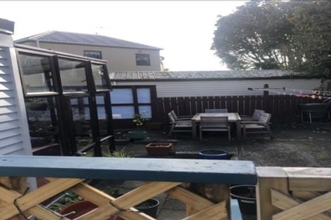 Photo of property in 7a Gray Avenue, Paraparaumu Beach, Paraparaumu, 5032