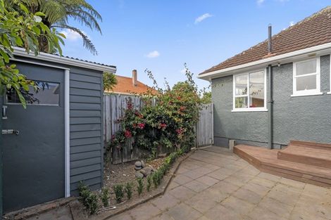Photo of property in 4 Raleigh Street, Vogeltown, New Plymouth, 4310