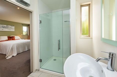 Photo of property in 32 Jeffreys Road, Fendalton, Christchurch, 8052