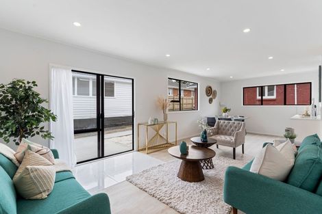 Photo of property in 67 Blake Road, Mangere East, Auckland, 2024