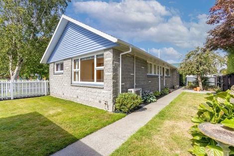 Photo of property in 11 Woodbury Street, Avonhead, Christchurch, 8042