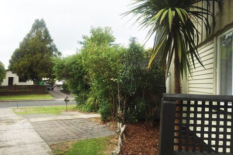 Photo of property in 4 Clyde Street, Utuhina, Rotorua, 3015