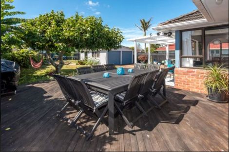 Photo of property in 5 Larsen Road, Panmure, Auckland, 1072