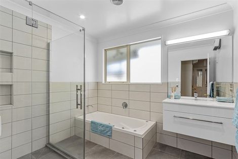 Photo of property in 51 Glasnevin Drive, Casebrook, Christchurch, 8051