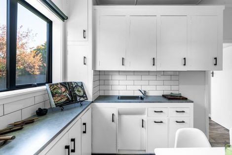 Photo of property in 2 Hillary Street, Winton, 9720