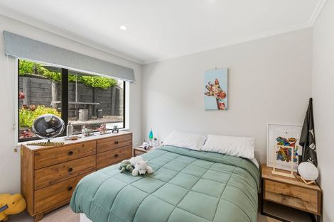 Photo of property in 11 Wilson Way, Waikanae, 5036