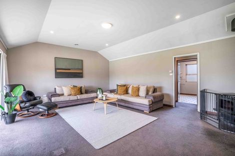 Photo of property in 5 Hislop Street, Riversdale, 9776