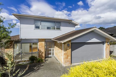 Photo of property in 44 Namsan Close, Fairview Heights, Auckland, 0632