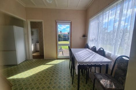 Photo of property in 3 King Street, Opunake, 4616