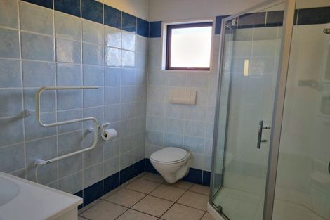 Photo of property in 4 Evergreen Parade, Rosehill, Papakura, 2113