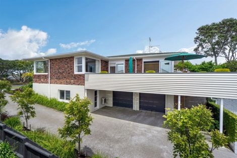 Photo of property in 1/8 Folkestone Street, Murrays Bay, Auckland, 0630