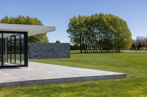 Photo of property in 400 Pound Road, Yaldhurst, Christchurch, 7676