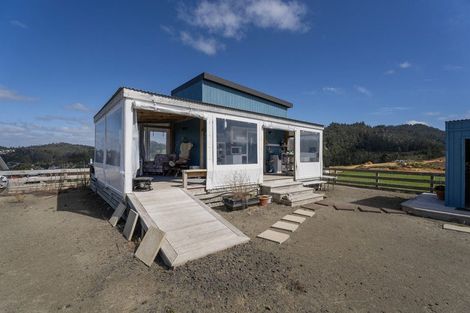 Photo of property in 26 Azimuth Road, Tairua, 3508