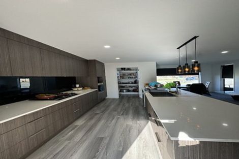 Photo of property in 12 Fountain Place, Rolleston, 7614