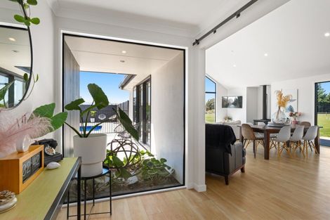 Photo of property in 32 Hardings Road, Riverlands, Blenheim, 7274