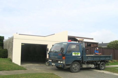 Photo of property in 304 Maungaraki Road, Maungaraki, Lower Hutt, 5010