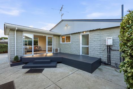 Photo of property in 5 Birkenhead Street, Avonhead, Christchurch, 8042