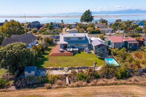 Photo of property in 74 Trewavas Street, Motueka, 7120