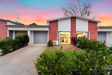 Photo of property in 11/46 Park Estate Road, Rosehill, Papakura, 2113