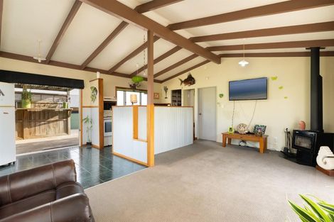 Photo of property in 254 Pukehina Parade, Pukehina, Te Puke, 3189