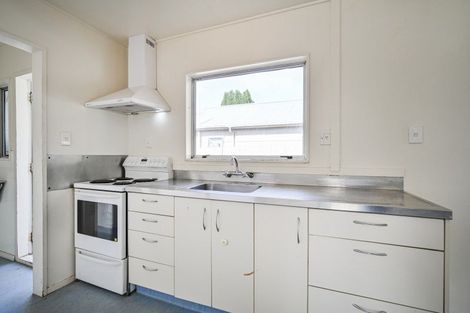 Photo of property in 17 Kilkee Terrace, Flaxmere, Hastings, 4120