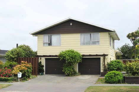 Photo of property in 57 Nortons Road, Avonhead, Christchurch, 8042