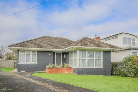 Photo of property in 5 Tower Crescent, Durie Hill, Whanganui, 4500