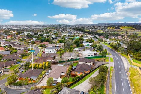 Photo of property in 54 Leafield Crescent, Henderson, Auckland, 0612
