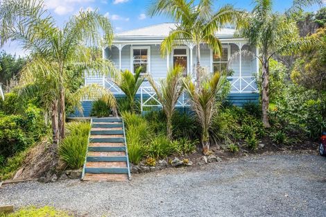 Photo of property in 311 Motutara Road, Muriwai, Waimauku, 0881