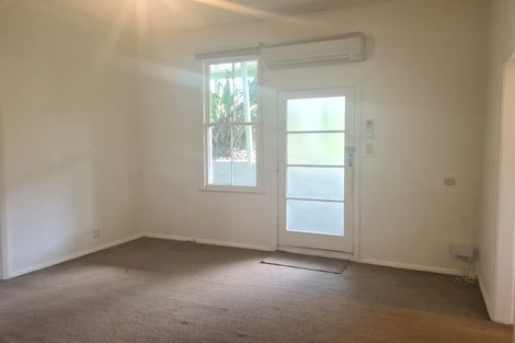 Photo of property in 24 Tinakori Road, Thorndon, Wellington, 6011